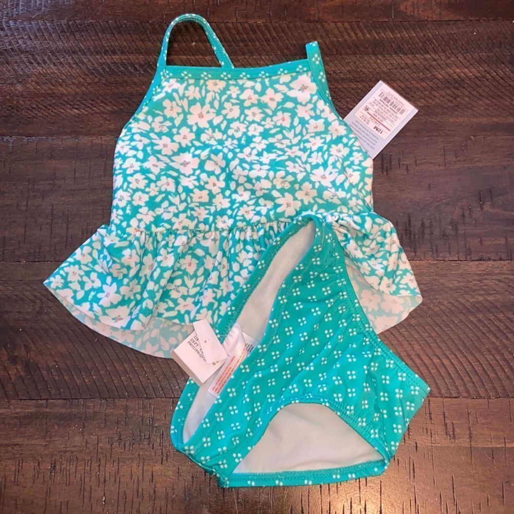 Baby swimsuit 